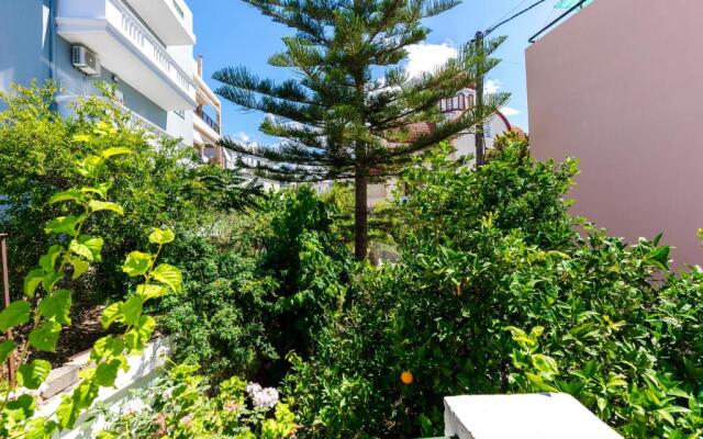 Erato Hotel Apartments