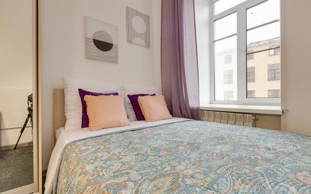 ВПитер на сутки на улице Петропавловская