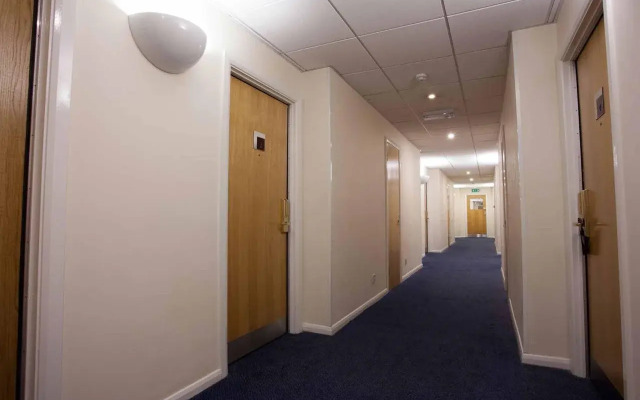 ibis Cardiff Gate - International Business Park