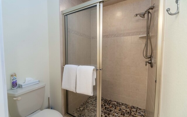 Gulf Three Bedroom Villa by Redawning