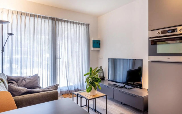 DGI32 Modern, new studio with comfort