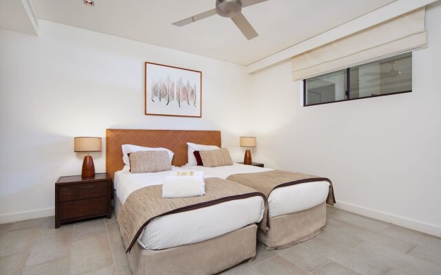 Private Sea Temple Apartment 213