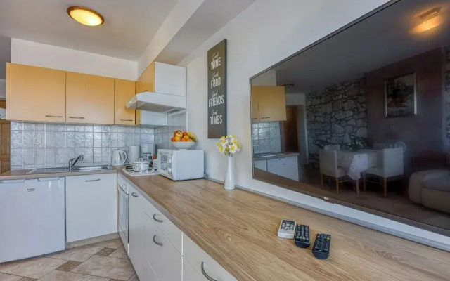 Apartment Jakara 2