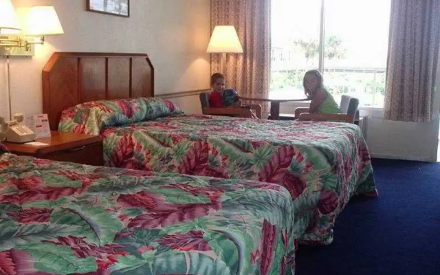 Westgate Inn