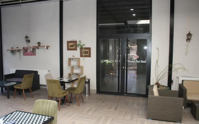 Niconya Port Suite&Hotel