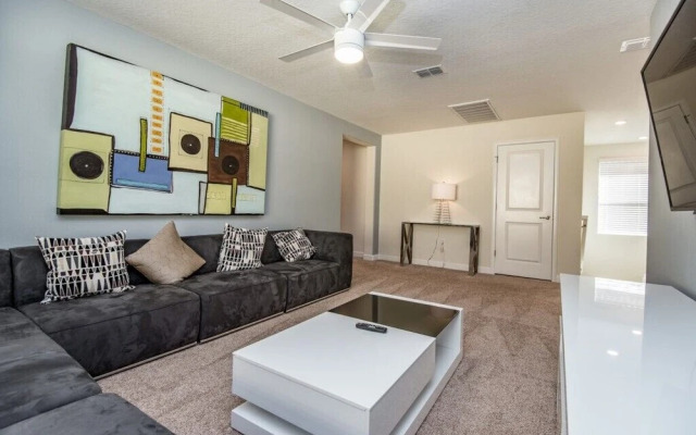 5468sc 6 Bedroom Villa by Redawning, Davenport