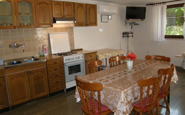 Apartment and Rooms Gasperov