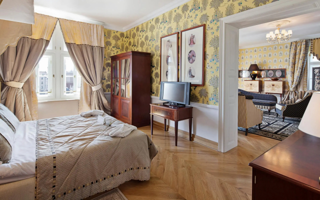 The Bonerowski Palace Boutique Hotel