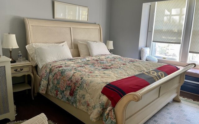 Greenwood Bed & Breakfast