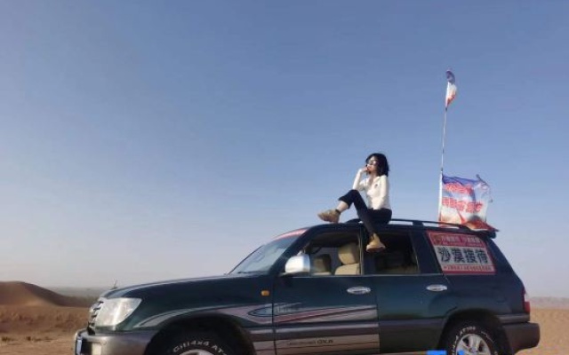 Tengger Moroccan Desert Xinghai International Campus – People – Zhongwei