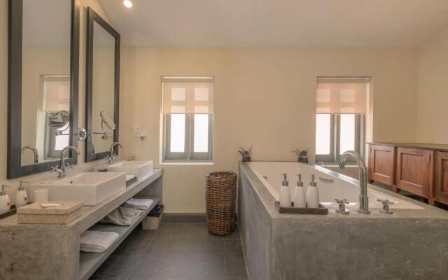 The Villa Bentota by KK Collection