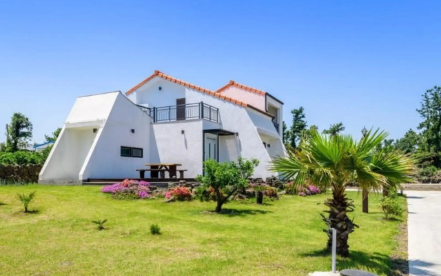 Seogwipo Naple Unshared House Pension