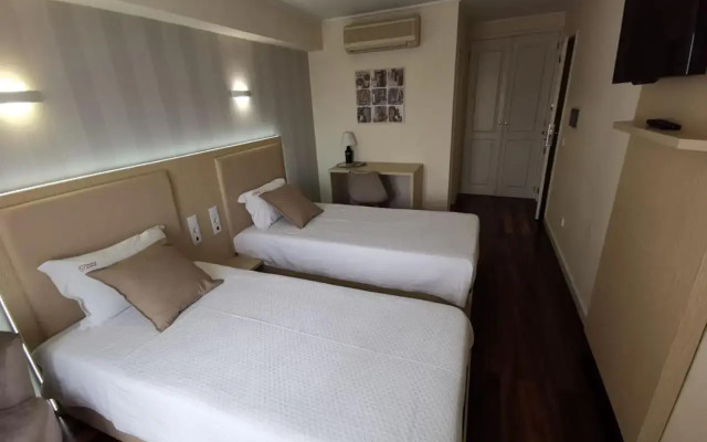 Hotel Residencial Dora