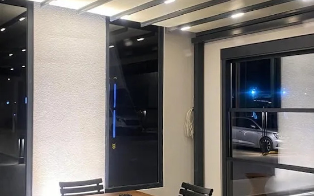 Valent Otel Business