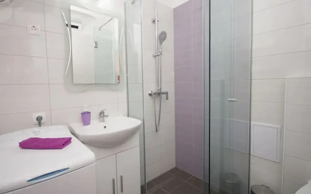 Studio apartment Tina