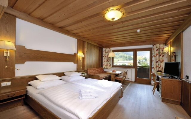 Alpenhotel Tirol