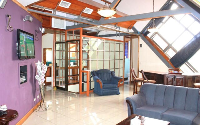 Sportsmens Lodge - Adults Only