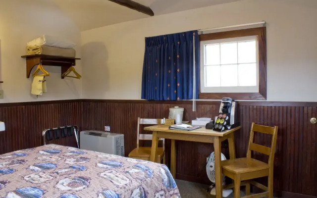 Lake lodge