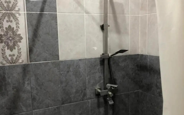 2 Bedroom 2 Bathromm Apartment on Rostom Street