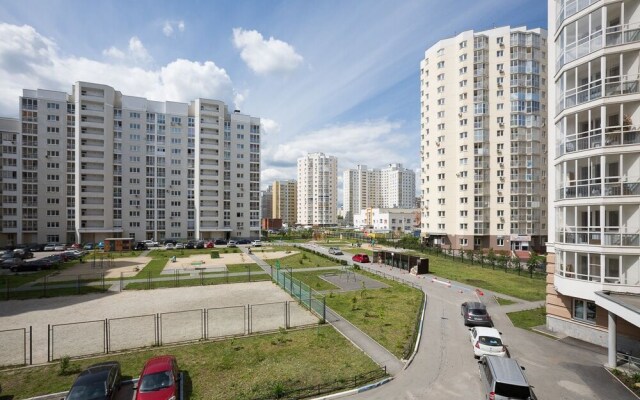 Etazhi Apartments At Soyuznaya