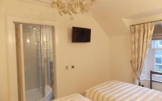 High Cliff Guest House