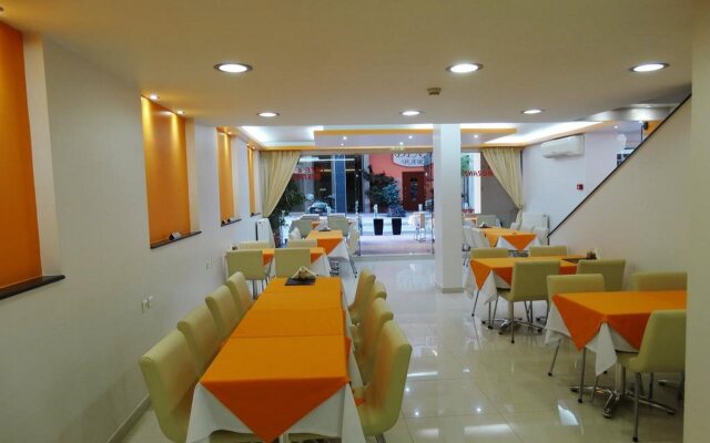 Faros 1 Hotel