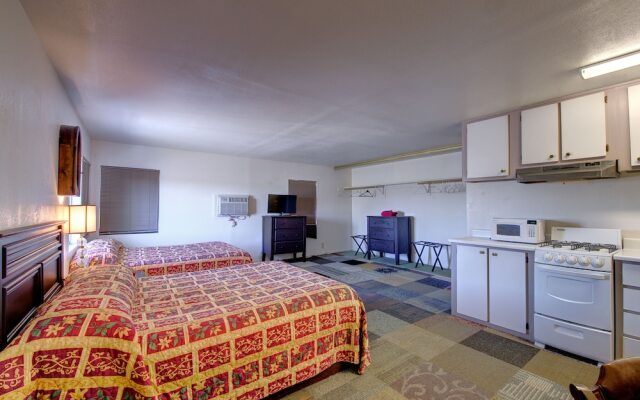 Crimson Hills Motel