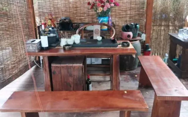 Pony Inn Coral Courtyard (Beihai Weizhou Island)