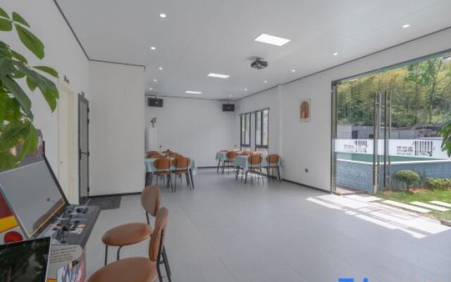 Yunshang Grassland · Anji Two-bedroom Design Light Luxury Holiday Beauty