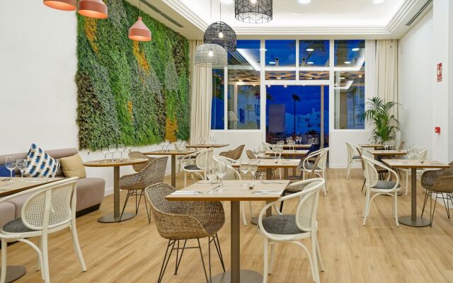 LABRANDA Hotel Golden Beach - Adults Only