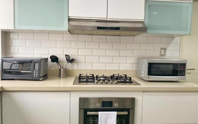 LUXURY 2BR In San Isidro