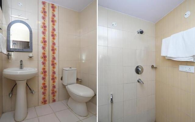 OYO 10755 Hotel Anand Palace