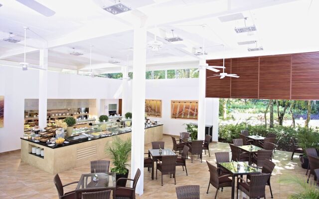 Bahia Principe Vacation Rentals - Four-Bedroom House