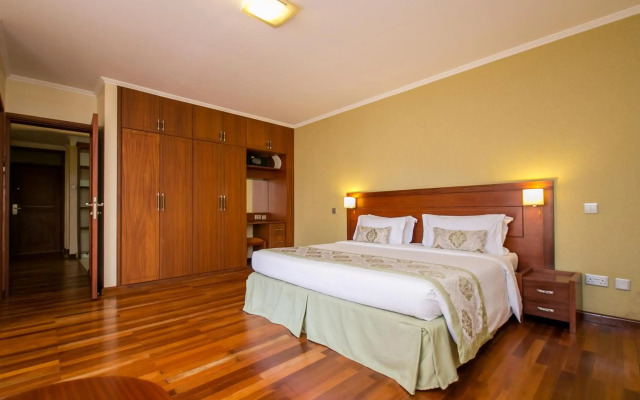 Waridi Paradise Hotel & Suites
