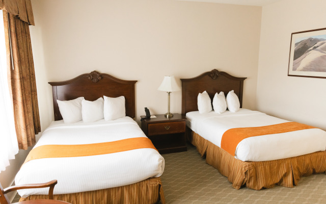 Historic Santa Maria Inn