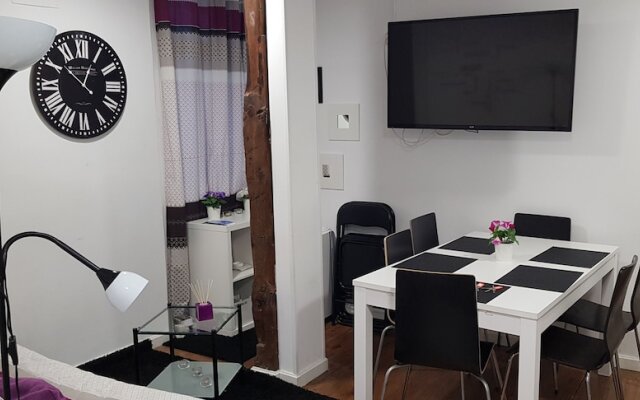 M&F Tetuán Apartamento