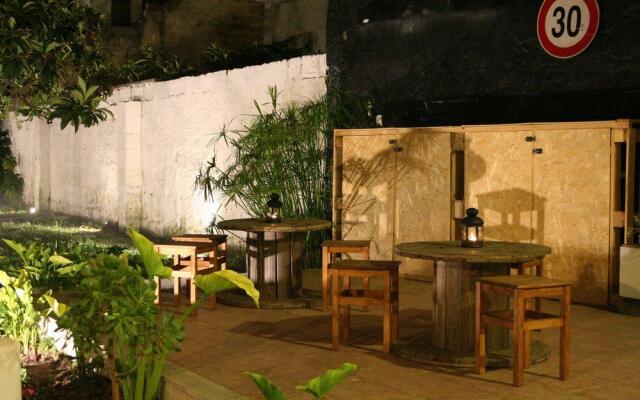Urban Oasis Hostel