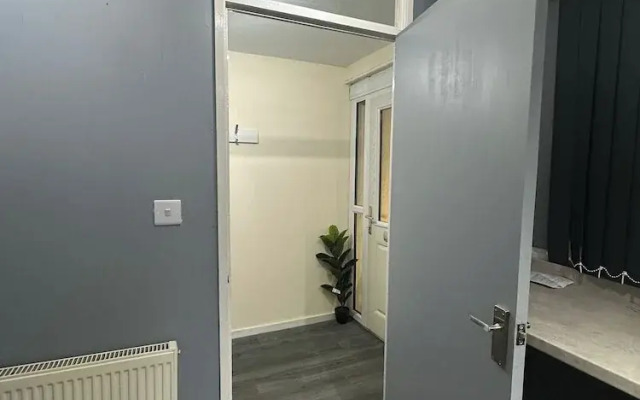 Sark Drive Serenity-cosy 3BR House in Birmingham