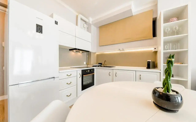 Stylish Ground Floor Apartment