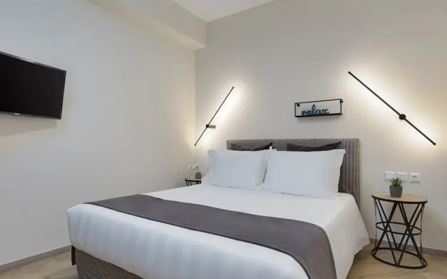 Acropolis Premium Residence