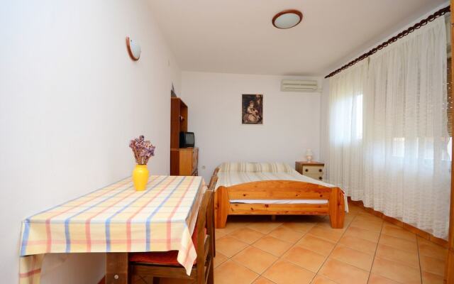 Apartments Mirela