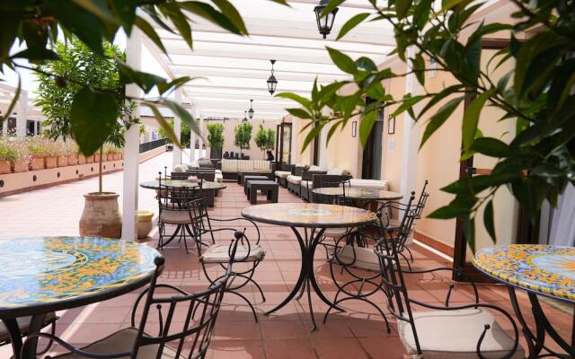 Sikania Resort & Spa