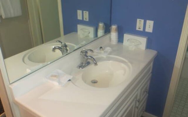 Loyalty Inn - Wisconsin Dells