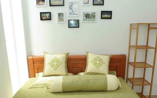 Ruby Lakeview Homestay