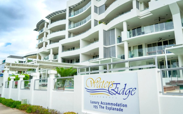 Waters Edge Apartment