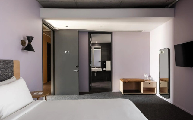 Alex Hotel