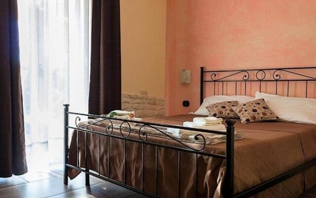 Mimi Hotel & Camping