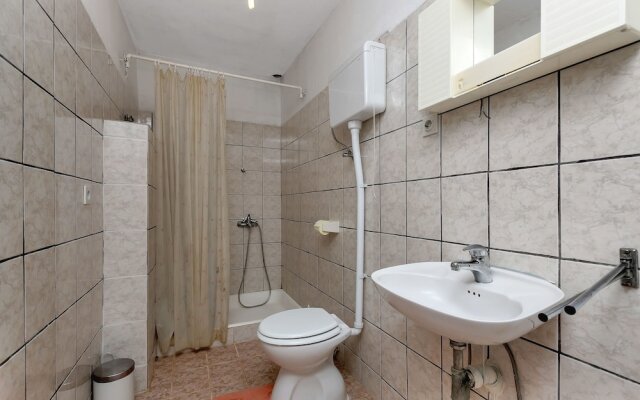 Apartments Robinzon Milivoj