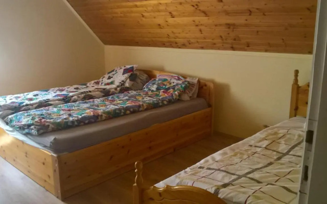 Borostyán Nyaralóház Balatonboglár