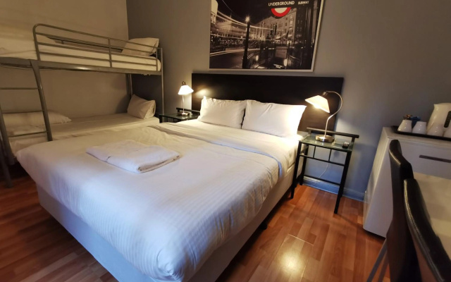 City Centre Budget Hotel – Guest Rooms – Melbourne